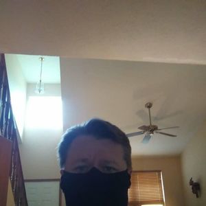 Meet your Posher, Leon